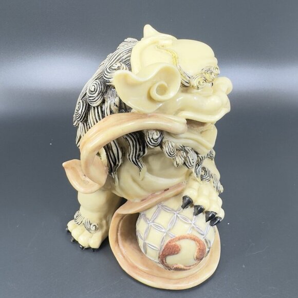 Vintage Chinese Guardian Lion Sculpture Signed Foo Dog Fu Foo Dog Playing Ball - Picture 16 of 16